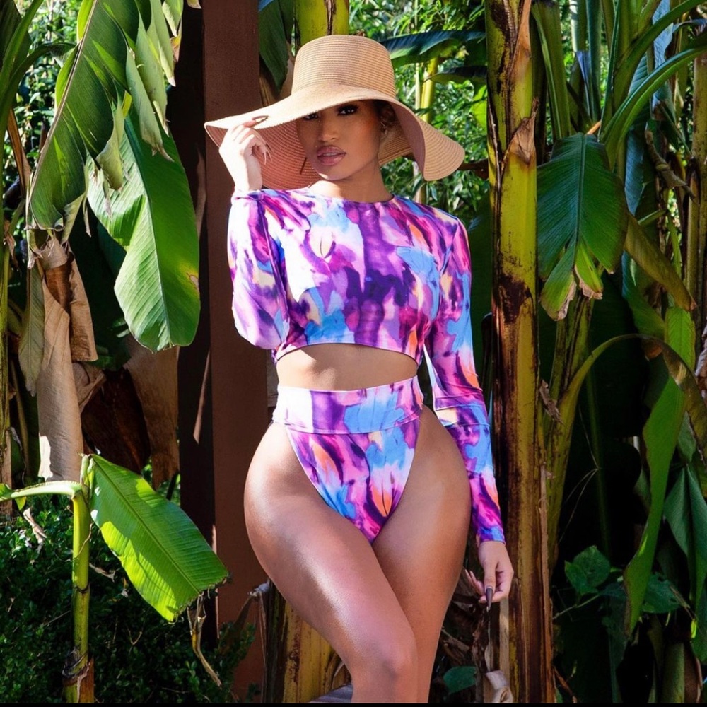 Matte Collection Leigh Multi